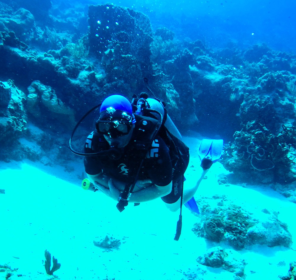 scuba dive blue nammu hat